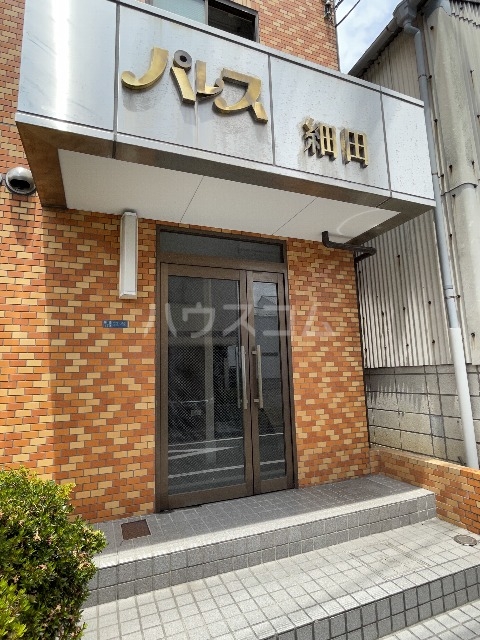 2/5 エントランス