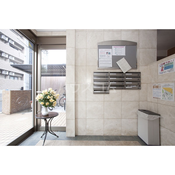 19/29 エントランス