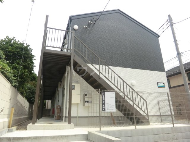 22/30 エントランス