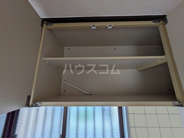 13/30 収納