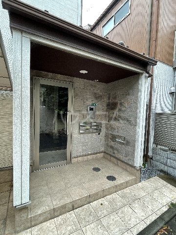 19/29 エントランス