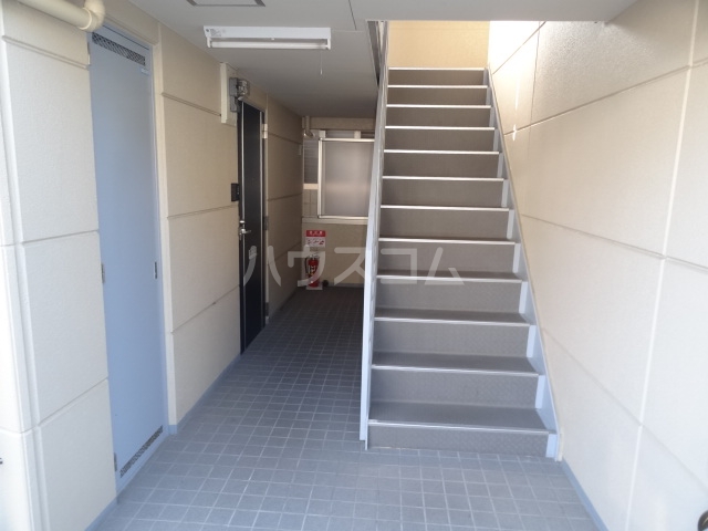 3/10 エントランス