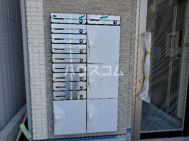 24/26 エントランス