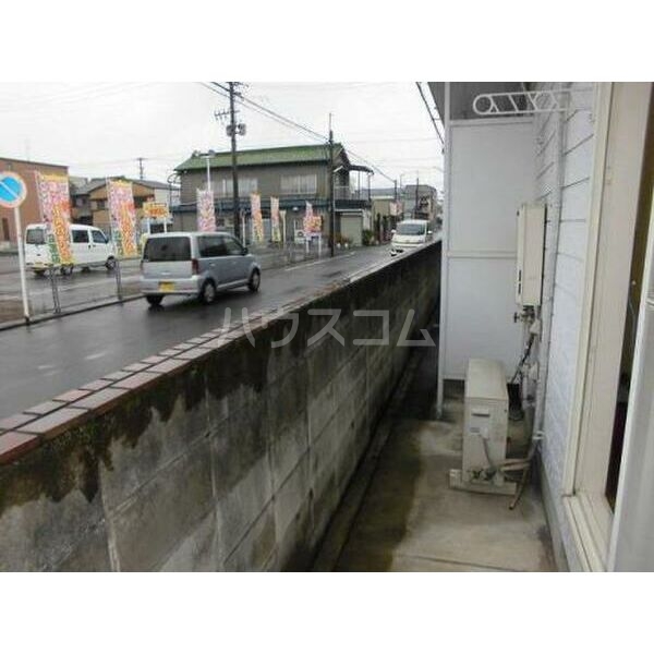 15/19 バルコニー