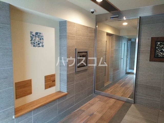 29/30 エントランス