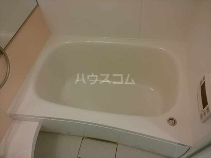 13/30 浴室