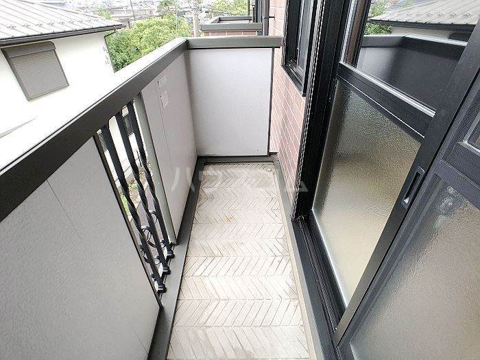 21/30 バルコニー