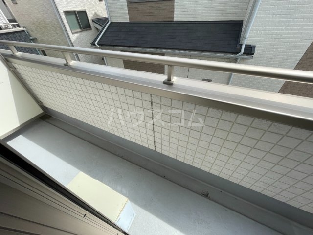 18/30 バルコニー