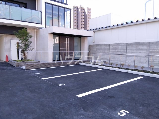 17/22 駐車場