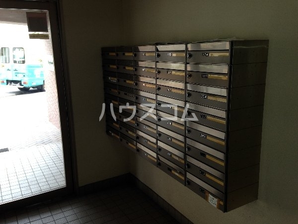 19/24 エントランス