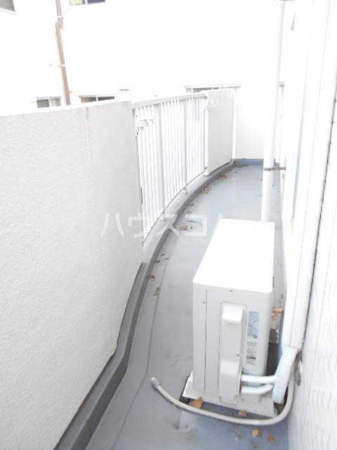 23/30 バルコニー