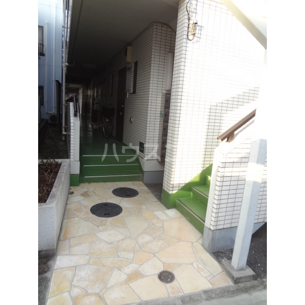 14/21 エントランス