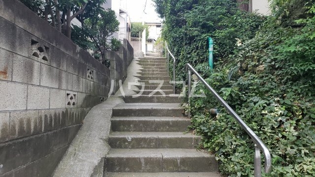 29/30 エントランス