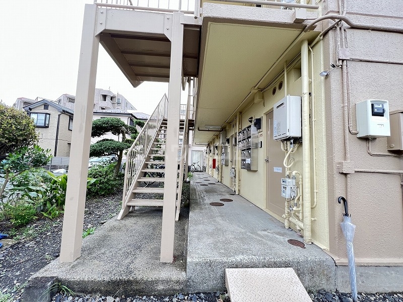 29/30 エントランス