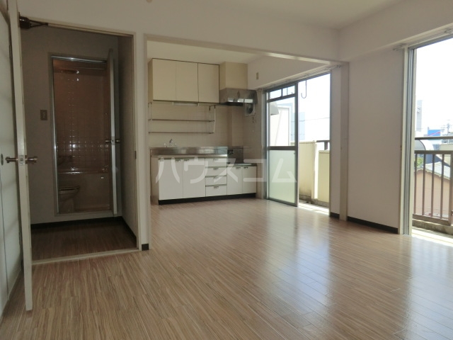 リビング/ダイニング