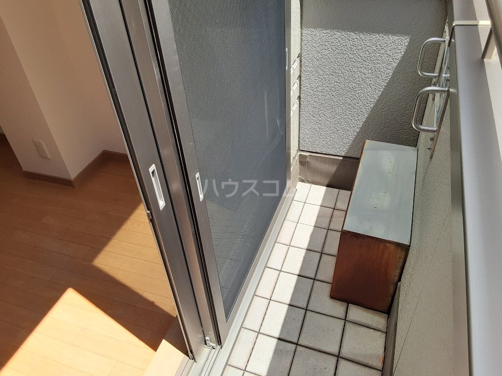 19/30 バルコニー