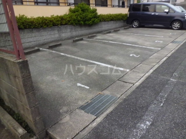 20/24 駐車場