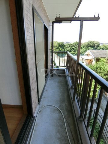 14/23 バルコニー