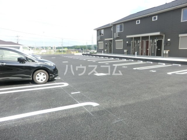 25/30 駐車場