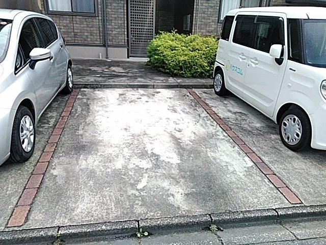 18/26 駐車場