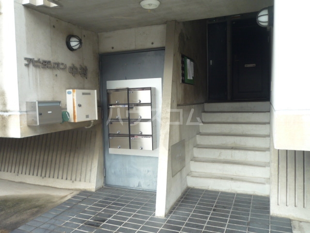 17/25 エントランス