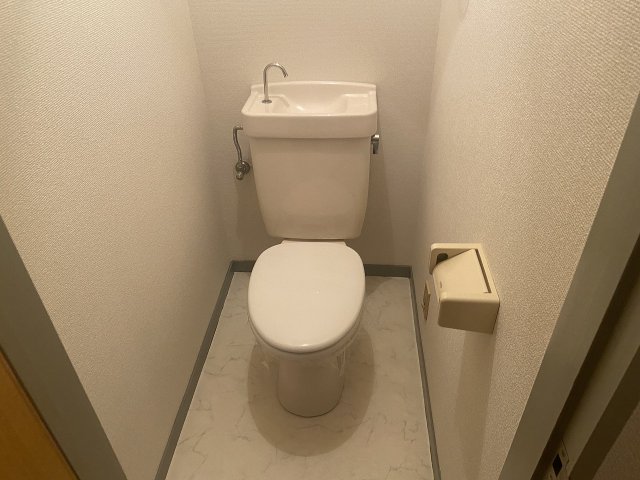 14/30 トイレ