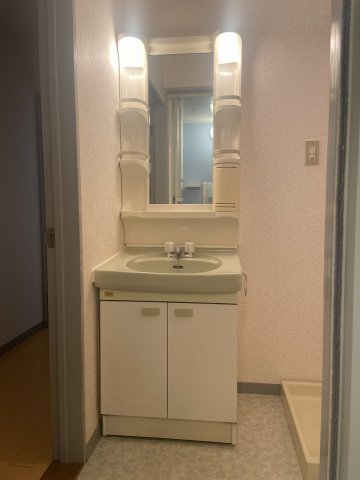 15/30 洗面
