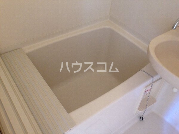 13/25 浴室