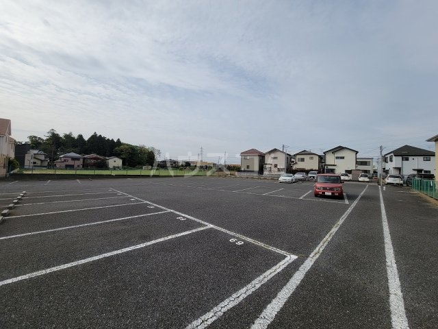 3/5 駐車場
