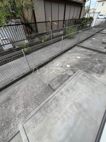 16/25 バルコニー