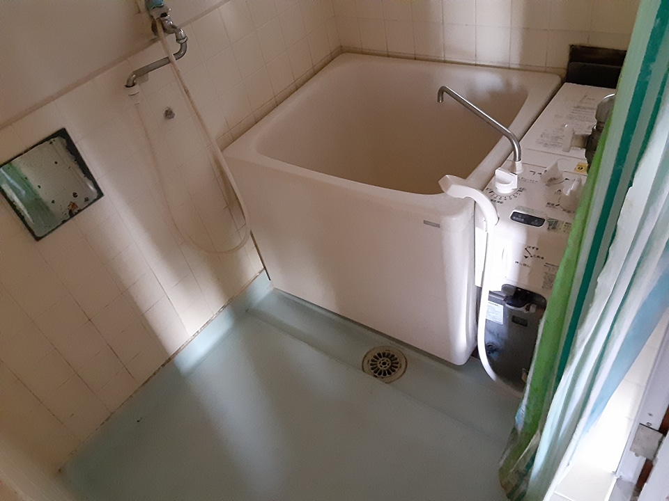 シャワールーム