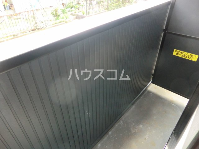 18/28 バルコニー