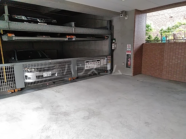 3/10 駐車場