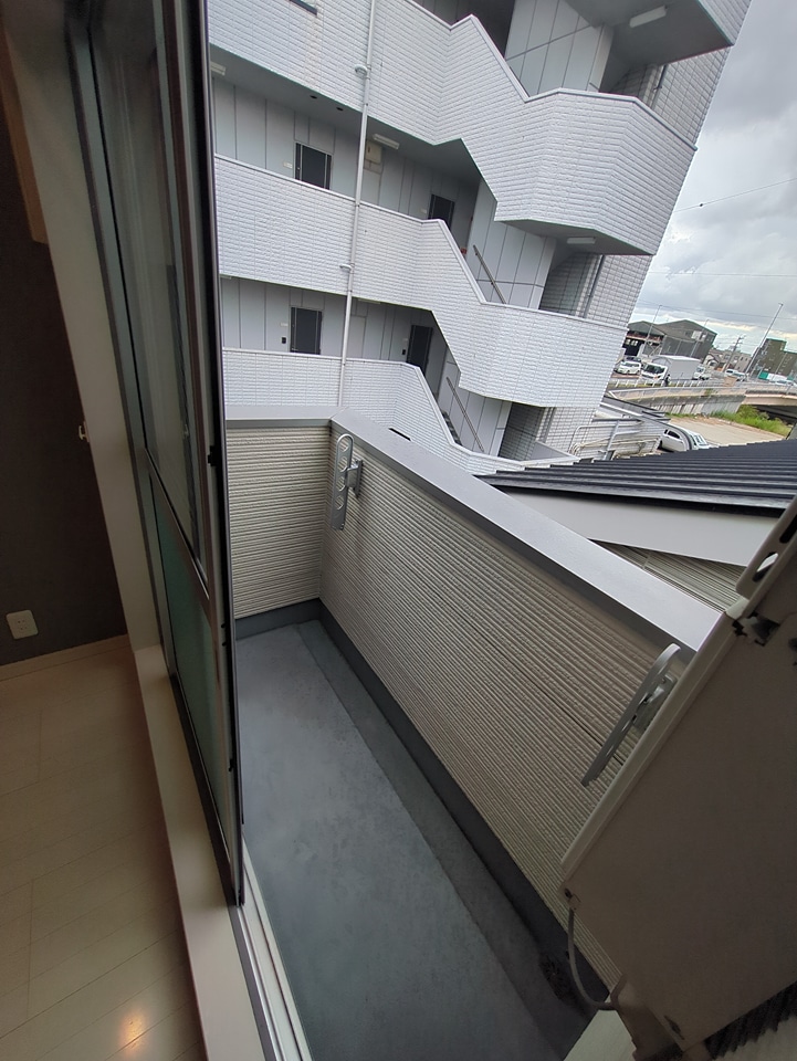 22/30 バルコニー