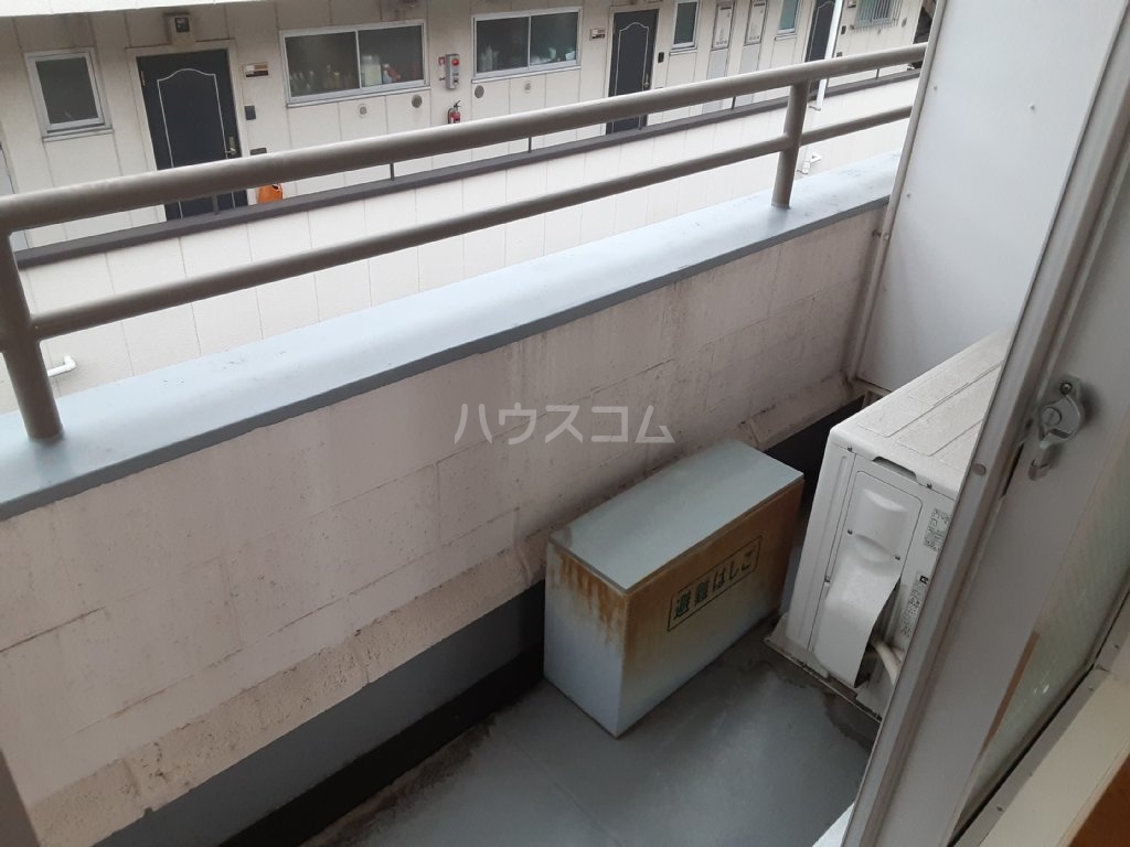 25/30 バルコニー