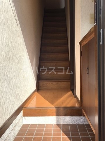 14/30 玄関