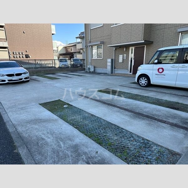 10/11 駐車場