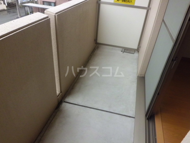 20/30 バルコニー