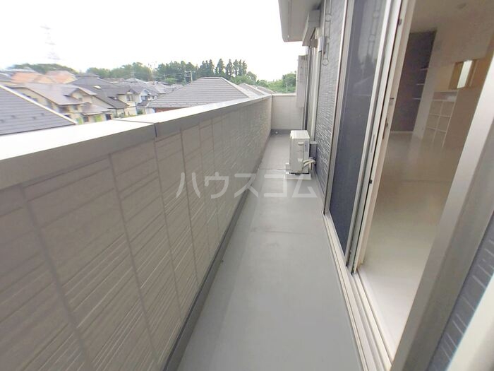 19/30 バルコニー
