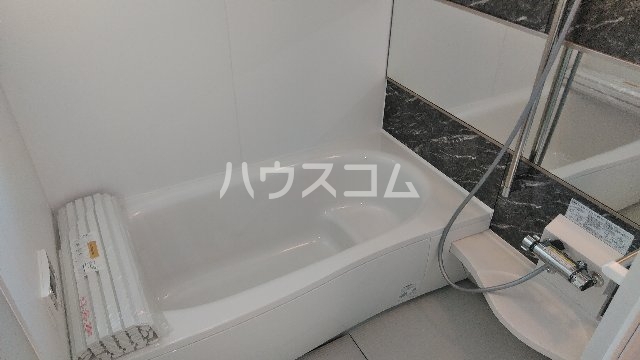 14/30 浴室