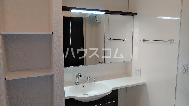 16/30 洗面