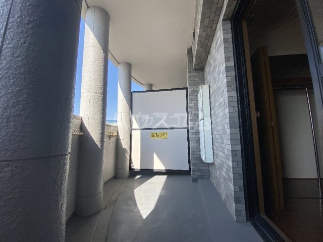 18/30 バルコニー