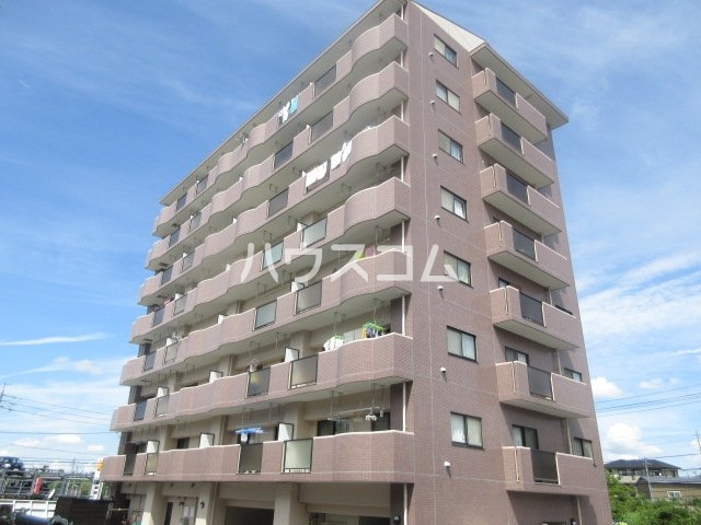 1/8 外観