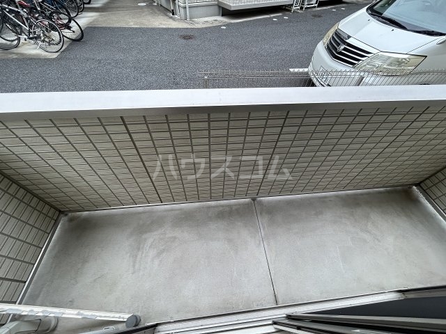 19/27 バルコニー