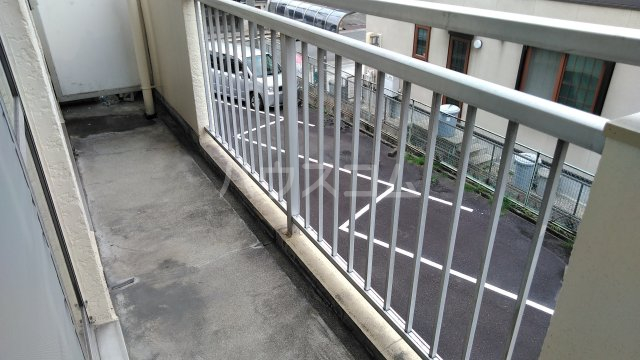 21/30 バルコニー