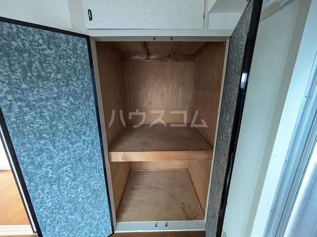 14/30 収納