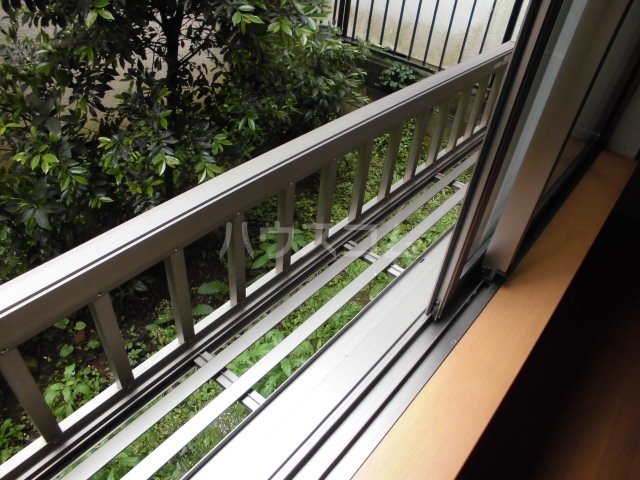 19/30 バルコニー