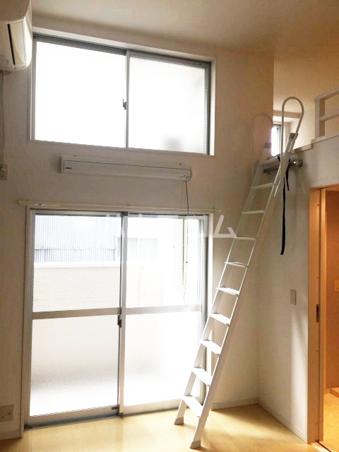 19/30 バルコニー