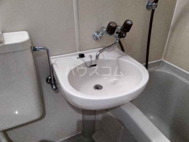13/23 洗面