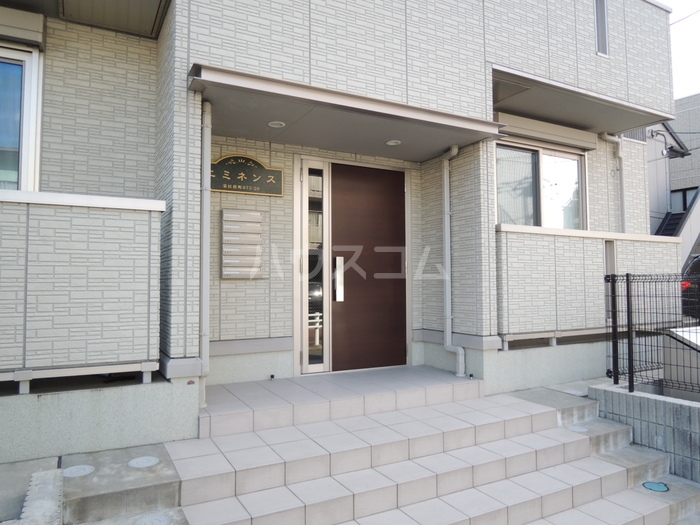 20/30 エントランス